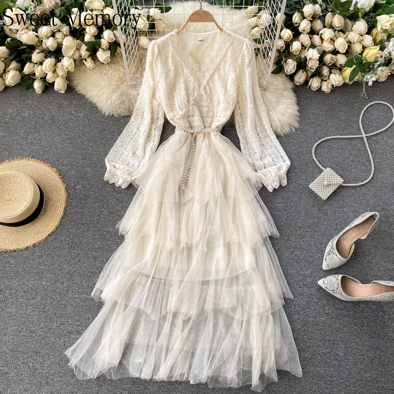 Sweet Memory Party Dresses 2021 Spring Autumn Sexy V-Neck Lace Patchwork Robe Elegant Lady Puff Sleeve Long Dress with Belt 
Sweet Memory Party Dresses 2021 Spring Autumn Sexy V-Neck Lace Patchwork Robe Elegant Lady Puff Sleeve Long Dress with Belt