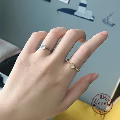Original 925 Sterling Silver Ring Korean Niche Design Simple Creative Opal Ring Ins Classic Popular Women Holiday Jewelry
Original 925 Sterling Silver Ring Korean Niche Design Simple Creative Opal Ring Ins Classic Popular Women Holiday Jewelry
