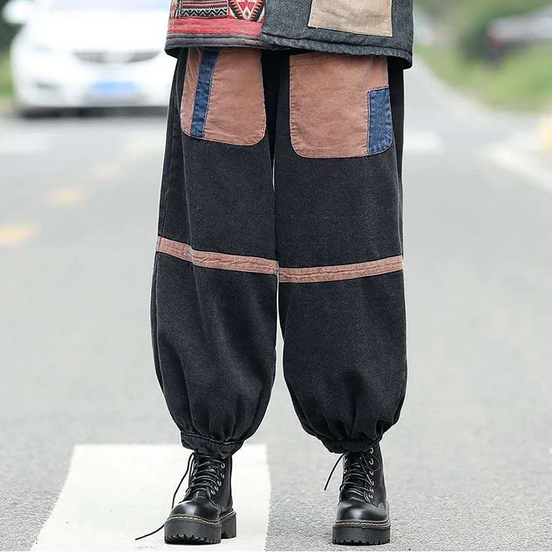 SOUL OF TIGER Winter Korean Designer Ladies Vintage Elastic Harem Pants Womens Oversized Jeans Loose Streetwear Denim Trousers
SOUL OF TIGER Winter Korean Designer Ladies Vintage Elastic Harem Pants Womens Oversized Jeans Loose Streetwear Denim Trousers