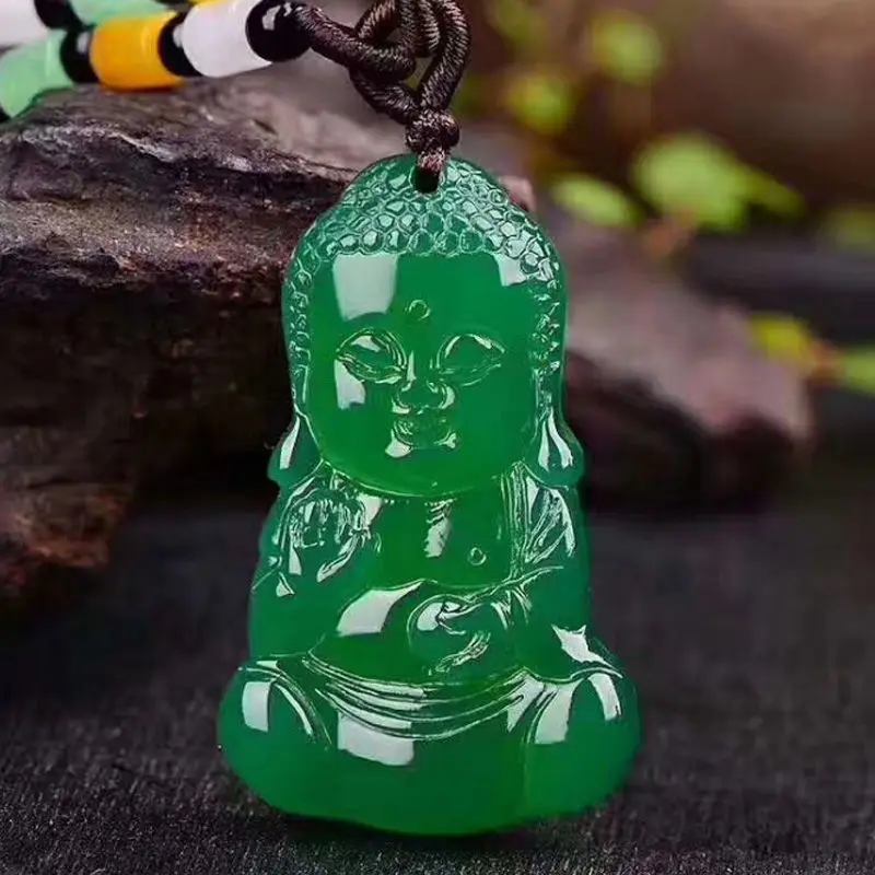

Natural Green Chalcedony Hand-carved Baby Buddha Pendant Fashion Boutique Jewelry Men and Women Green Agate Necklace Gift