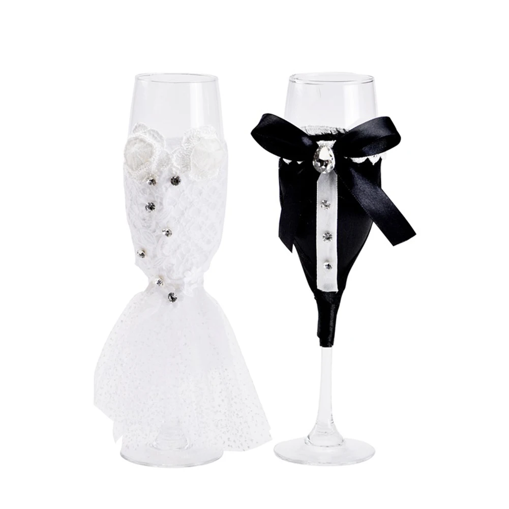 Wedding Wine Champagne Glasses Cup Set Bride And Groom Black White Dress Decorative Cup For Wedding Valentine's Day Gift Liberal
Wedding Wine Champagne Glasses Cup Set Bride And Groom Black White Dress Decorative Cup For Wedding Valentine's Day Gift Liberal