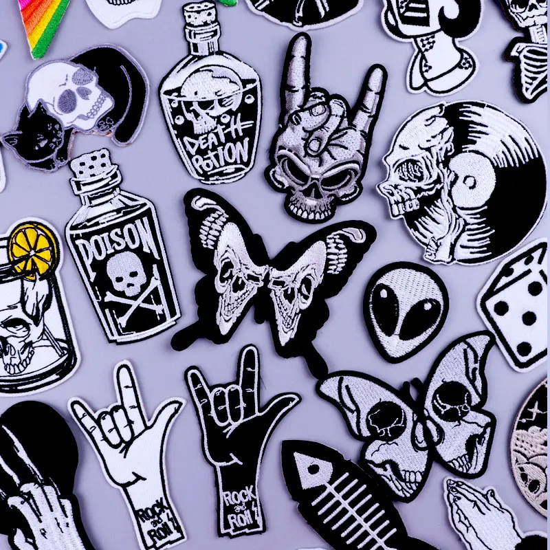 Punk Butterfly Skull Applique Embroidered Patches On Clothes Stripes Hippie Rock Style Patches For Clothing DIY Biker Badges
Punk Butterfly Skull Applique Embroidered Patches On Clothes Stripes Hippie Rock Style Patches For Clothing DIY Biker Badges
