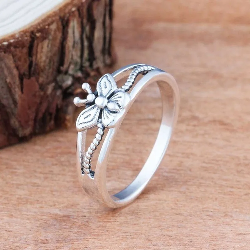 925 Vintage Thai Silver Butterfly Ring for Women Silver 925 Gift Jewelry Ring Wholesale
925 Vintage Thai Silver Butterfly Ring for Women Silver 925 Gift Jewelry Ring Wholesale