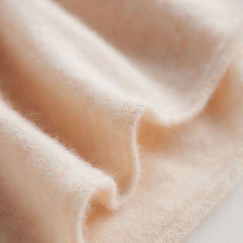 2020 early autumn new knitted shirt Western style thin double-sided woolen sweater for women with gentle style base shirt
2020 early autumn new knitted shirt Western style thin double-sided woolen sweater for women with gentle style base shirt