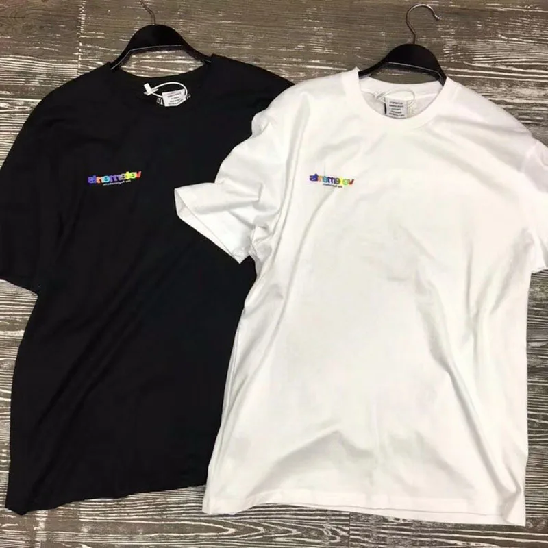 Уличная одежда новая торговая марка Vetements, принт с надписями в стиле граффити в стиле «хип-хоп» модные рубашки для мальчиков, Vetement, для мужчи... 
Уличная одежда новая торговая марка Vetements, принт с надписями в стиле граффити в стиле «хип-хоп» модные рубашки для мальчиков, Vetement, для мужчи...