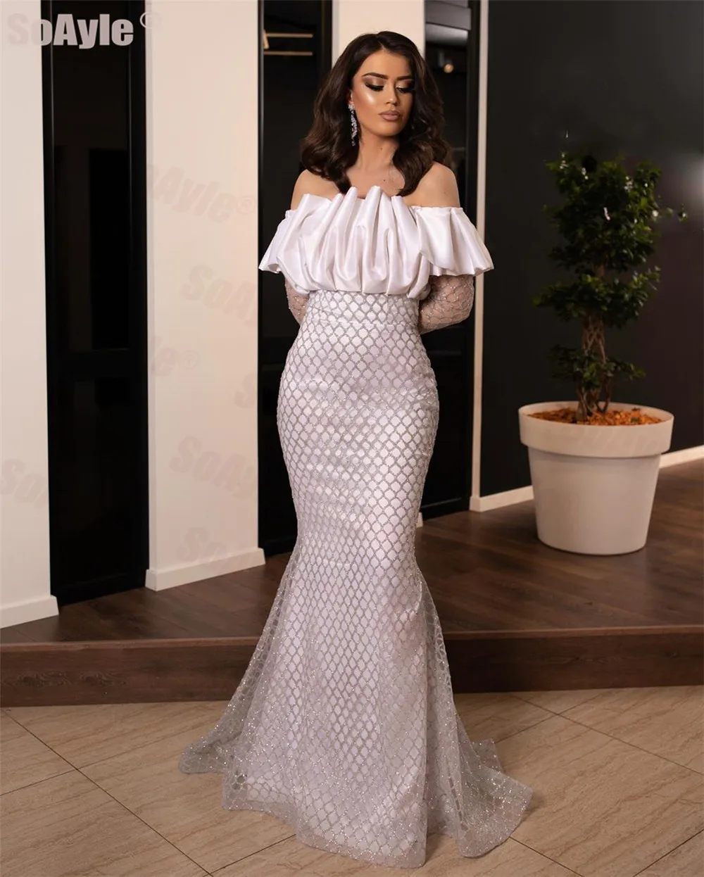 SoAyle Evening Dress V-Neck Mermaid Lebanon Evening Dress Long Sleeves Beaded Sequins Lace Sexy Open Back Vestido de Festa
SoAyle Evening Dress V-Neck Mermaid Lebanon Evening Dress Long Sleeves Beaded Sequins Lace Sexy Open Back Vestido de Festa