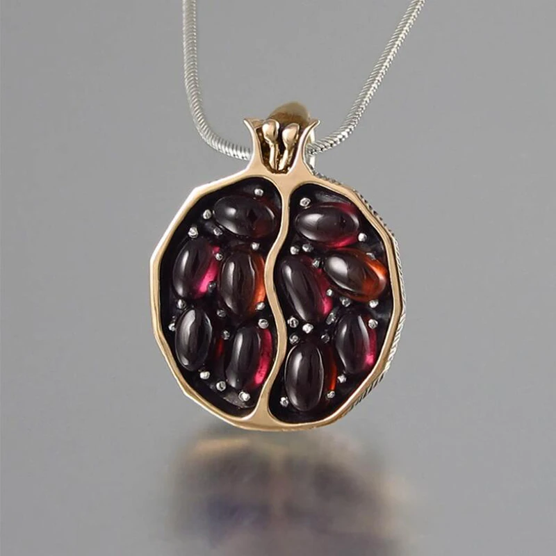Red Pomegranate Necklaces Pendants Fruit Garnet Natural Stone Necklace Women Long Necklaces Jewelry Birthday Gifts
Red Pomegranate Necklaces Pendants Fruit Garnet Natural Stone Necklace Women Long Necklaces Jewelry Birthday Gifts