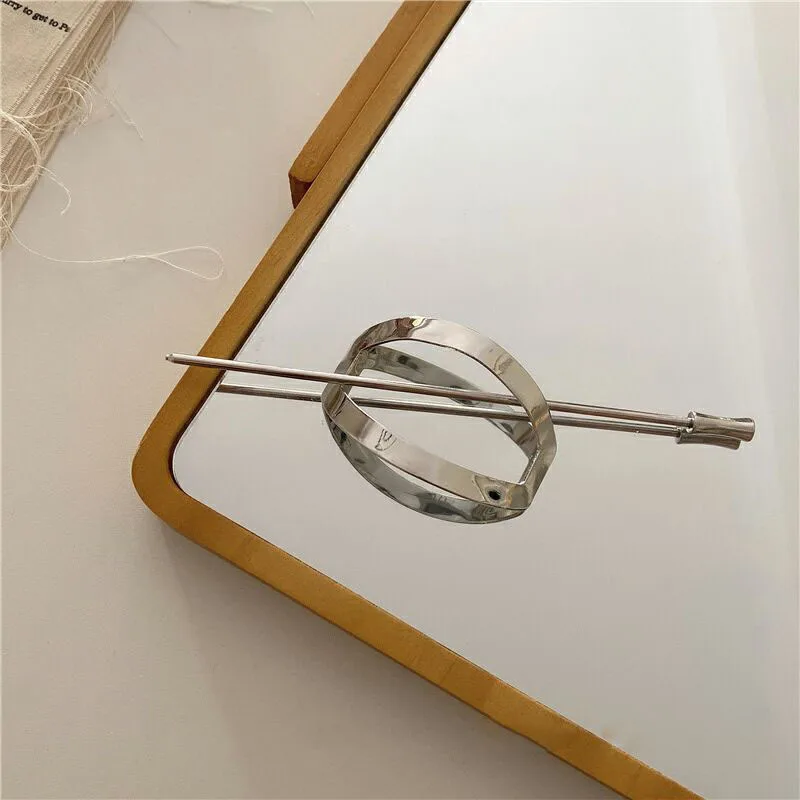 2020 New Popular Fashion Geometric Metal Hairpins Women Girls Hair Clips Pin Barrettes Accessories Hairgrip Hairclip Headdress
2020 New Popular Fashion Geometric Metal Hairpins Women Girls Hair Clips Pin Barrettes Accessories Hairgrip Hairclip Headdress
