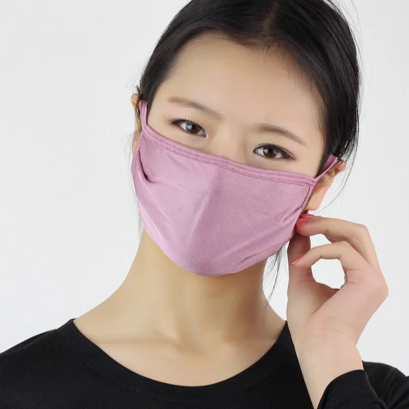 5pcs Silk Mouth Masks Women/man Masks Double Layer PM2.5 Anti Dust Earloop Pollution face mask Sun Protection Breathable Mask
5pcs Silk Mouth Masks Women/man Masks Double Layer PM2.5 Anti Dust Earloop Pollution face mask Sun Protection Breathable Mask