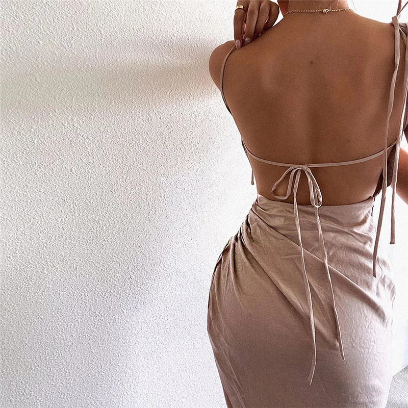 Women V Neck Cross-Border Women's Clothing New Satin Strap Lrregular Sexy Backless High European And American Evening Hot V Neck
Women V Neck Cross-Border Women's Clothing New Satin Strap Lrregular Sexy Backless High European And American Evening Hot V Neck