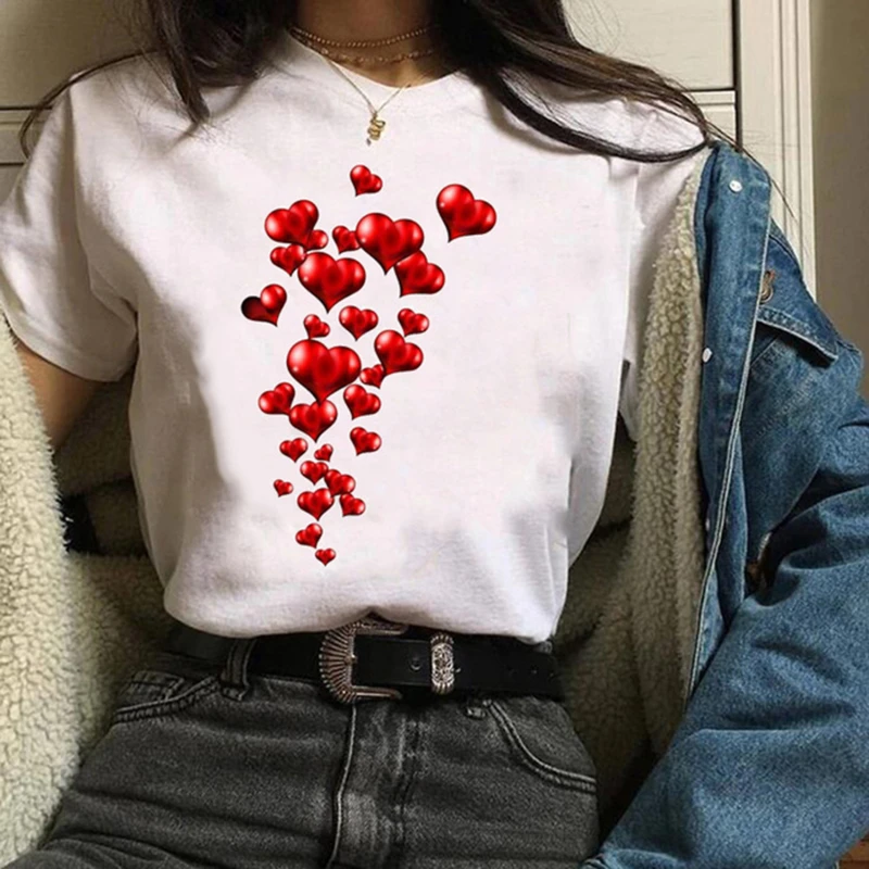 Женские футболки с графическим принтом Love Heart Sweet, повседневные Модные топы с круглым вырезом и коротким рукавом, женские футболки
Женские футболки с графическим принтом Love Heart Sweet, повседневные Модные топы с круглым вырезом и коротким рукавом, женские футболки
