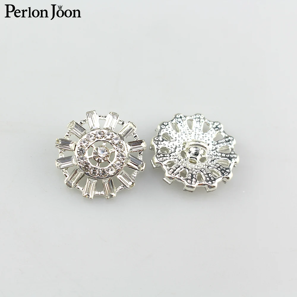 5pcs/lot 18mm rhinestone plating silver metal button flower crytal shank decorative crafts on clothes sewing accessories NK059
5pcs/lot 18mm rhinestone plating silver metal button flower crytal shank decorative crafts on clothes sewing accessories NK059