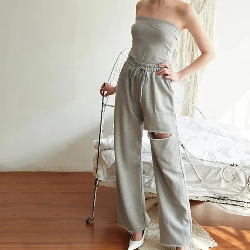 fashion Solid color Basic Hole pants female high street casual wear 2021 summer office lady loose High waist pants
fashion Solid color Basic Hole pants female high street casual wear 2021 summer office lady loose High waist pants