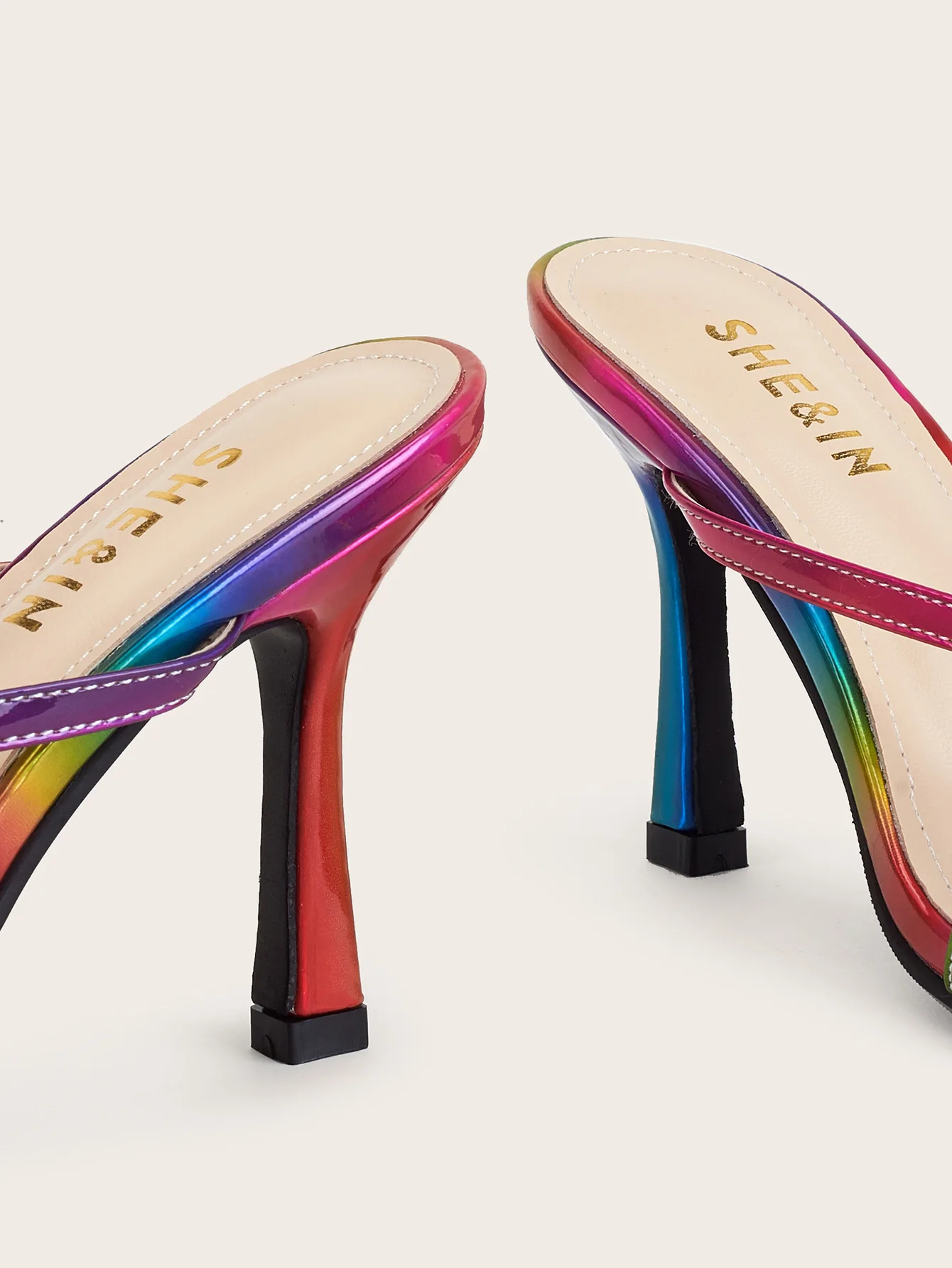 New Color Women Slipper Summer Outdoor High Heel Slip on Flip Flops Women Clip Toe Slides Sandal Zapados Mujer Chanclas Mujer
New Color Women Slipper Summer Outdoor High Heel Slip on Flip Flops Women Clip Toe Slides Sandal Zapados Mujer Chanclas Mujer
