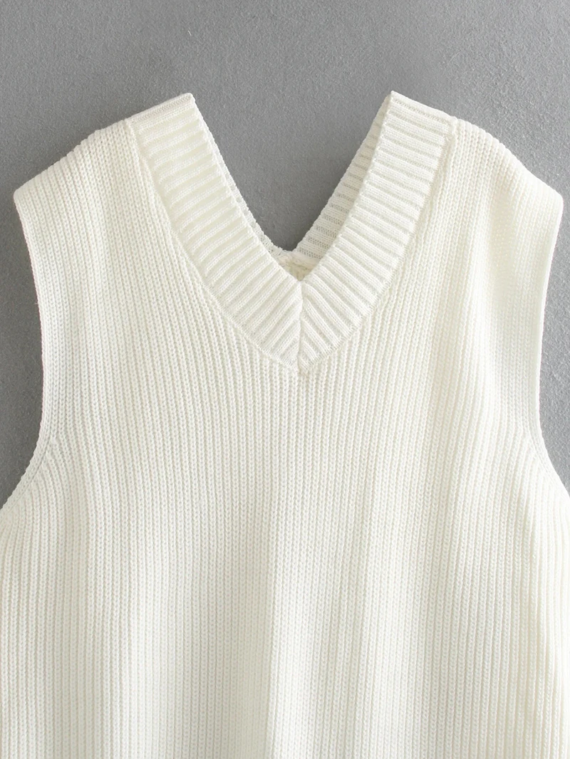 Loose White V-Neck Sweater Women Winter Cosy Sleeveless High Street Casual Women'S Pullover Soft Sweater 2020 NEW
Loose White V-Neck Sweater Women Winter Cosy Sleeveless High Street Casual Women'S Pullover Soft Sweater 2020 NEW