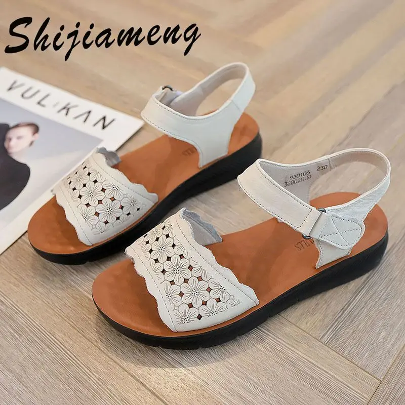 Top leather casual women's breathable and comfortable mother's shoes 2021 summer women's shoes flat bottom leather sandals
Top leather casual women's breathable and comfortable mother's shoes 2021 summer women's shoes flat bottom leather sandals
