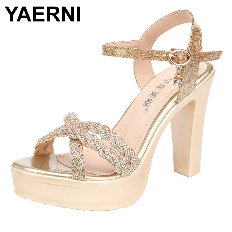 YAERNI Plus Size32-43Peep Toe Bling Rhinestone Wedding Shoes Summer Platform Sandals 2021 Fashion High heels Sandals LadiesModel
YAERNI Plus Size32-43Peep Toe Bling Rhinestone Wedding Shoes Summer Platform Sandals 2021 Fashion High heels Sandals LadiesModel