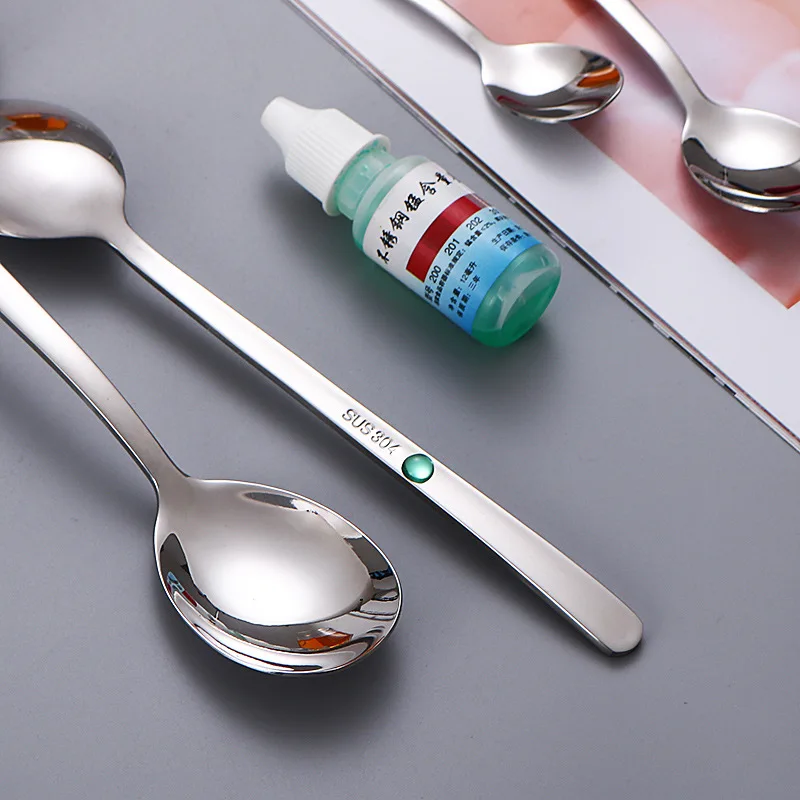 304 Stainless Steel Tableware Spoon Household Spoon Long Handle Spoon Creative Korean Style Coffee Stirring Spoon
304 Stainless Steel Tableware Spoon Household Spoon Long Handle Spoon Creative Korean Style Coffee Stirring Spoon