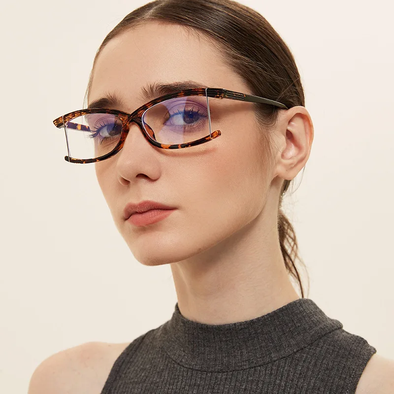 Rimless Square Transparent Lens Glasses Women Trending Style Clear Spectacle Frame Glasses Vintage Fashion Decoration Eyewear
Rimless Square Transparent Lens Glasses Women Trending Style Clear Spectacle Frame Glasses Vintage Fashion Decoration Eyewear
