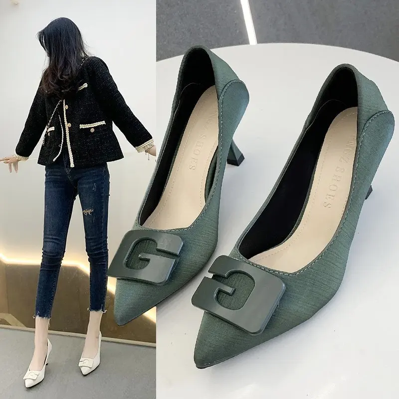 women's shoes spring Korean version pointed shallow mouth single shoes women's thin heel middle heel fashion shoes women's shoes
women's shoes spring Korean version pointed shallow mouth single shoes women's thin heel middle heel fashion shoes women's shoes