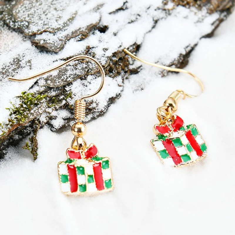 Ladies Christmas Earrings Jewelry Set Gils Snowflake Snowman Elk Christmas Hat Tree Earring Gift 9 Pairs
Ladies Christmas Earrings Jewelry Set Gils Snowflake Snowman Elk Christmas Hat Tree Earring Gift 9 Pairs