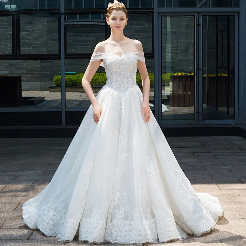 Custom Made Luxury A Line Wedding Dresses Netting Satin Lace Beading Floor Length Bridal Gown Court Train Corset
Custom Made Luxury A Line Wedding Dresses Netting Satin Lace Beading Floor Length Bridal Gown Court Train Corset