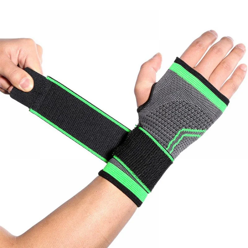 Wrist Protective Sports Band, Boxing Protective Equipment Hand Holder Weight Lifting Bandage Basketball Adjustable Wrist Protect
Wrist Protective Sports Band, Boxing Protective Equipment Hand Holder Weight Lifting Bandage Basketball Adjustable Wrist Protect