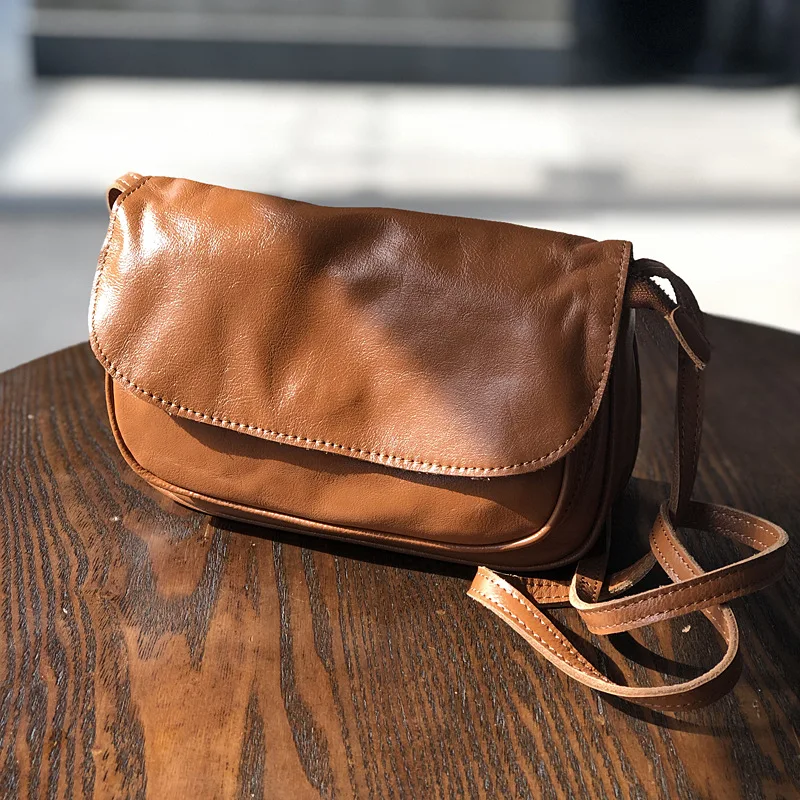 2021 Retro Leather Shoulder Bag First Layer Cowhide Single Shoulder Female Small Bag Casual Messenger Bag Female Messenger Bag
2021 Retro Leather Shoulder Bag First Layer Cowhide Single Shoulder Female Small Bag Casual Messenger Bag Female Messenger Bag