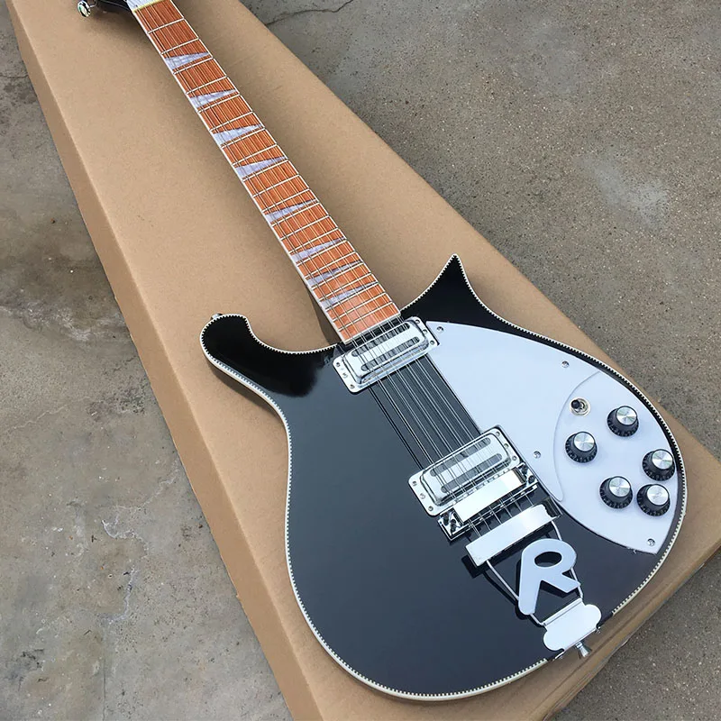High quality black 12-body 660 electric guitar, mahogany fingerboard with varnish gloss, head 5 degrees, neck through the body,
High quality black 12-body 660 electric guitar, mahogany fingerboard with varnish gloss, head 5 degrees, neck through the body,