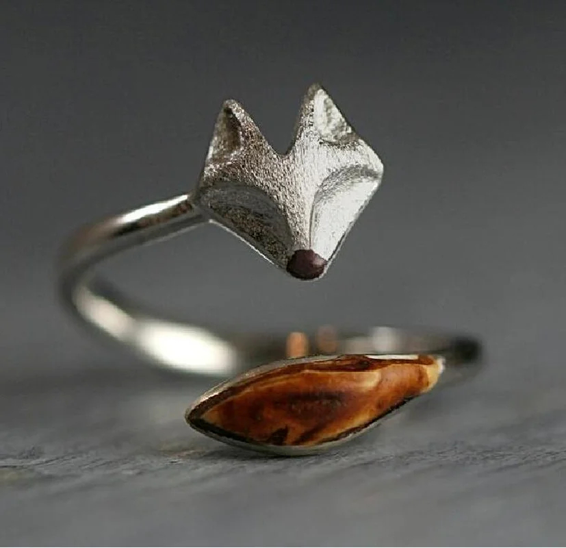 2021 Wholesale European and American New Fashion Personality Small Animal Fox Open Ring Retro Fashion Jewelry
2021 Wholesale European and American New Fashion Personality Small Animal Fox Open Ring Retro Fashion Jewelry