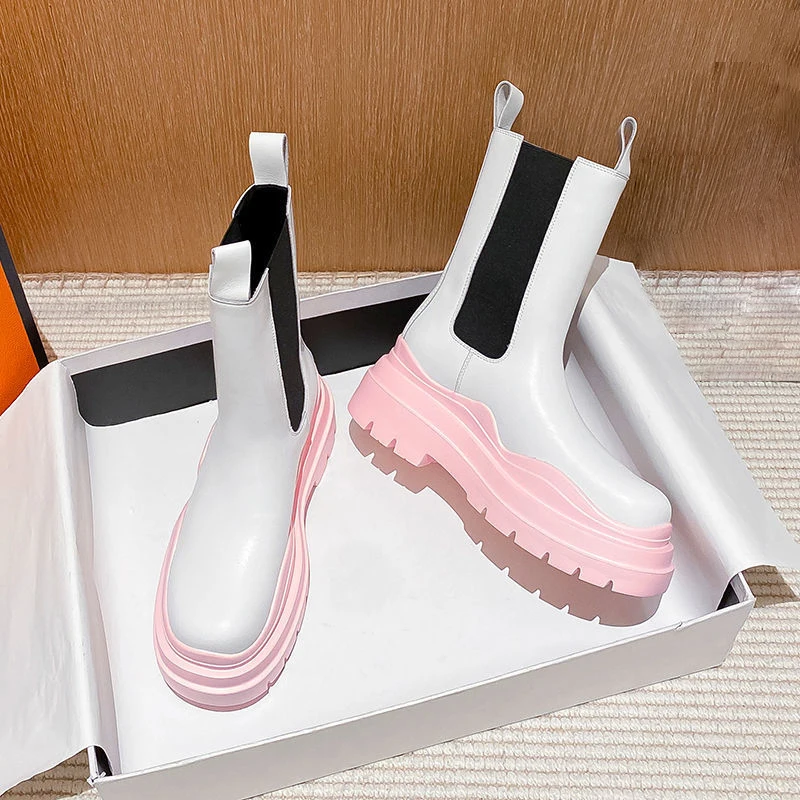 2021 New Luxury Chelsea Boots Women Ankle Boots Chunky Winter Shoes Platform Ankle Boots Slip On Boots Brand Designer Shoes
2021 New Luxury Chelsea Boots Women Ankle Boots Chunky Winter Shoes Platform Ankle Boots Slip On Boots Brand Designer Shoes
