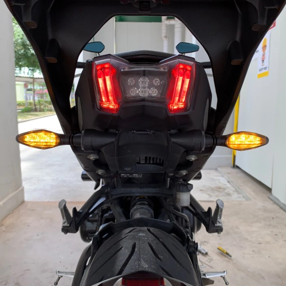 Spirit Beast Motorcycle LED Turn Signal Lamp Light 12V Universal scooter Flasher Blinker For cafe racer er6n cb650f z900 fz6 pcx
Spirit Beast Motorcycle LED Turn Signal Lamp Light 12V Universal scooter Flasher Blinker For cafe racer er6n cb650f z900 fz6 pcx