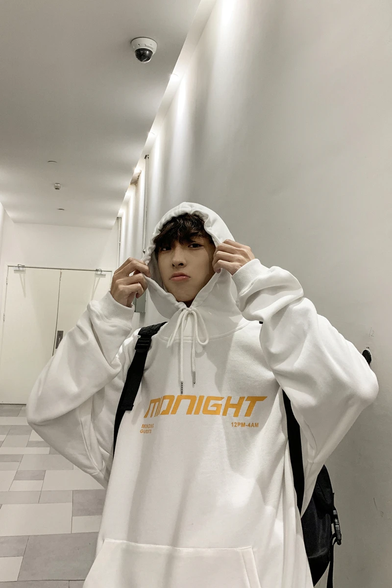 2020 Spring And Autumn New Youth Popular Loose Letter Printing Hooded Sweatshirt Fashion Casual Pullover White / Grey M-2XL 
2020 Spring And Autumn New Youth Popular Loose Letter Printing Hooded Sweatshirt Fashion Casual Pullover White / Grey M-2XL