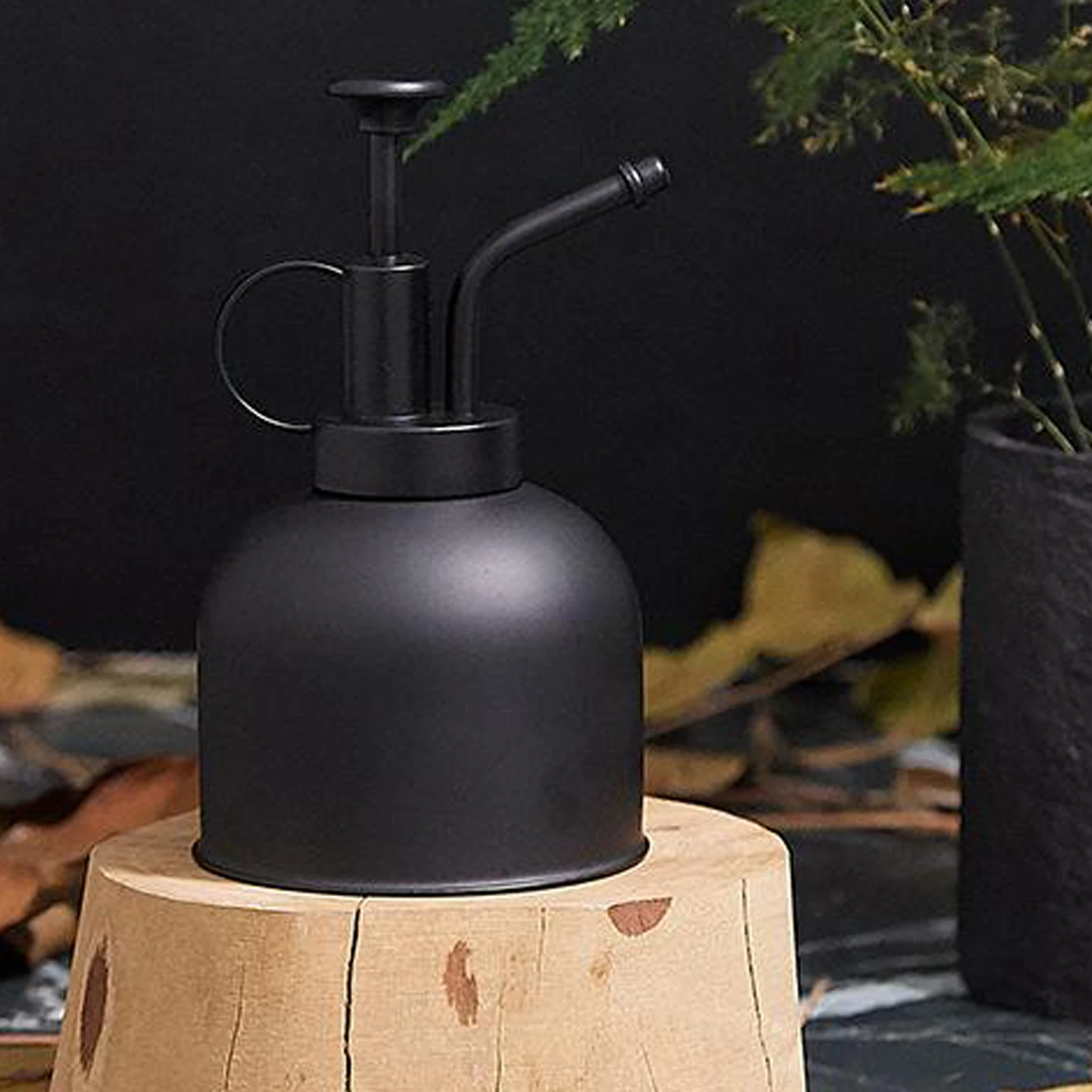 Mini Handheld Pressure Watering Can Spray Bottle for Indoor Plant Succulents Retro High-Atomization
Mini Handheld Pressure Watering Can Spray Bottle for Indoor Plant Succulents Retro High-Atomization