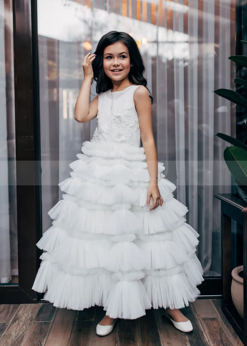 White Lace Tulle Ruffled Beaded Flower Girl Dress for Wedding Kids Clothes Princess Sleeveless First Communion Dress
White Lace Tulle Ruffled Beaded Flower Girl Dress for Wedding Kids Clothes Princess Sleeveless First Communion Dress
