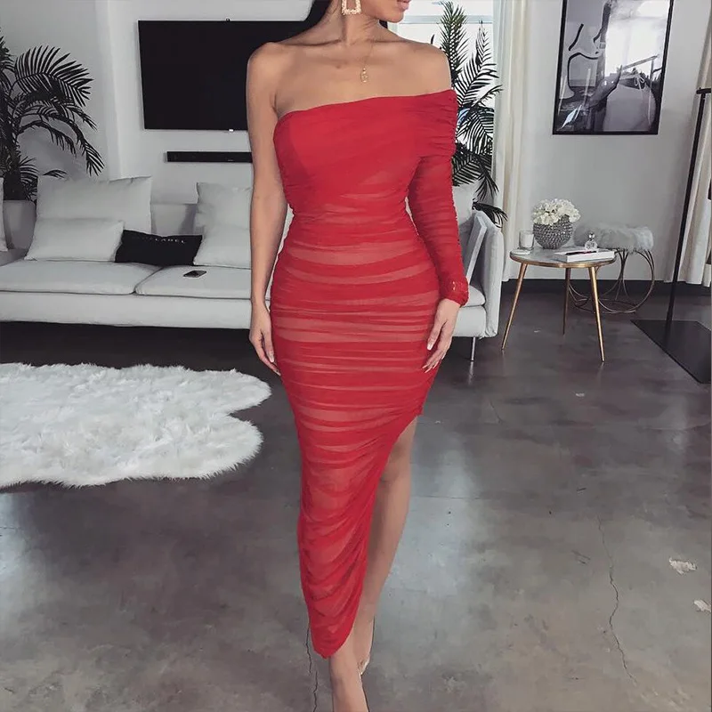 NEW Spring Summer Sexy One Shoulder Strapless Single Sleeve Long Pleated Dress High Waist Bodycon Women
NEW Spring Summer Sexy One Shoulder Strapless Single Sleeve Long Pleated Dress High Waist Bodycon Women