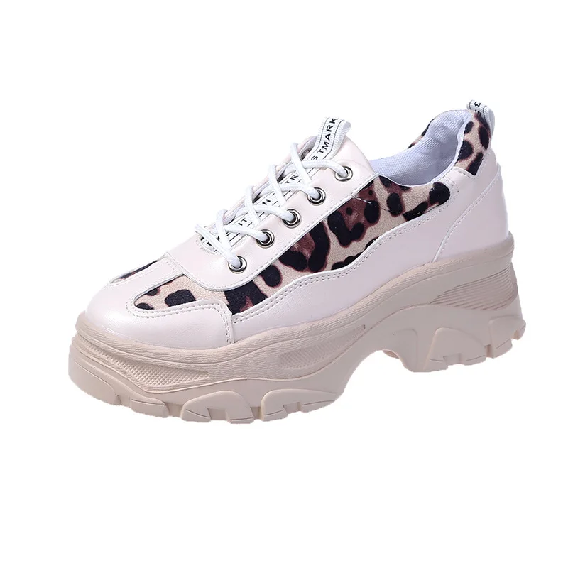 Leopard Print Patchwork Sewing PU Leather Running Shoes Fashion Waterproof Lace-Up Sneakers Geared Non-Slip Light Casual Shoe
Leopard Print Patchwork Sewing PU Leather Running Shoes Fashion Waterproof Lace-Up Sneakers Geared Non-Slip Light Casual Shoe