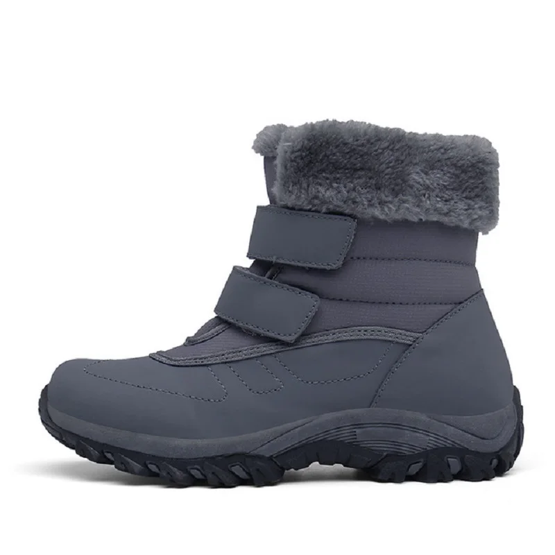 Women cotton shoes winter plus velvet padded non-slip soft bottom warm walking shoes mother sports shoes high-top snow boots
Women cotton shoes winter plus velvet padded non-slip soft bottom warm walking shoes mother sports shoes high-top snow boots