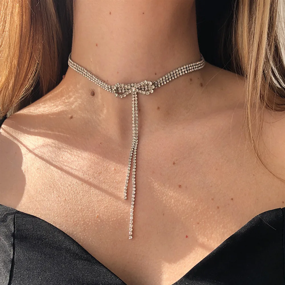 Elegant Full Rhinestone Necklace Bowknot Choker Clavicle Chain Jewelry for Women Luxury Crystal Geometric Collar Necklace Gift
Elegant Full Rhinestone Necklace Bowknot Choker Clavicle Chain Jewelry for Women Luxury Crystal Geometric Collar Necklace Gift