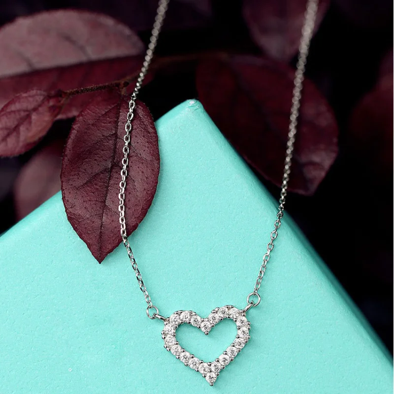 Fashion 925 Silver Heart Shaped Pendant Necklace Sterling Silver Jewelry Women Necklace
Fashion 925 Silver Heart Shaped Pendant Necklace Sterling Silver Jewelry Women Necklace