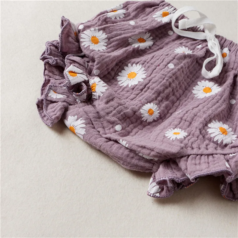 Newborn Baby Girl Clothes Summer Ruffles Sleeveless Sling Button Top Shorts Toddler Baby Girl Sunflower Outfit Cotton Linen Set
Newborn Baby Girl Clothes Summer Ruffles Sleeveless Sling Button Top Shorts Toddler Baby Girl Sunflower Outfit Cotton Linen Set