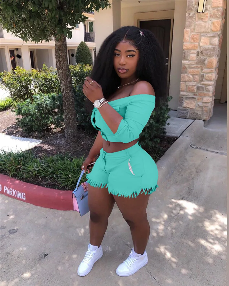 Комплект из двух предметов женский эластичный, укороченный топ с открытыми плечами и пуговицами-лодочкой, пикантный облегающий пикантный к...
Комплект из двух предметов женский эластичный, укороченный топ с открытыми плечами и пуговицами-лодочкой, пикантный облегающий пикантный к...