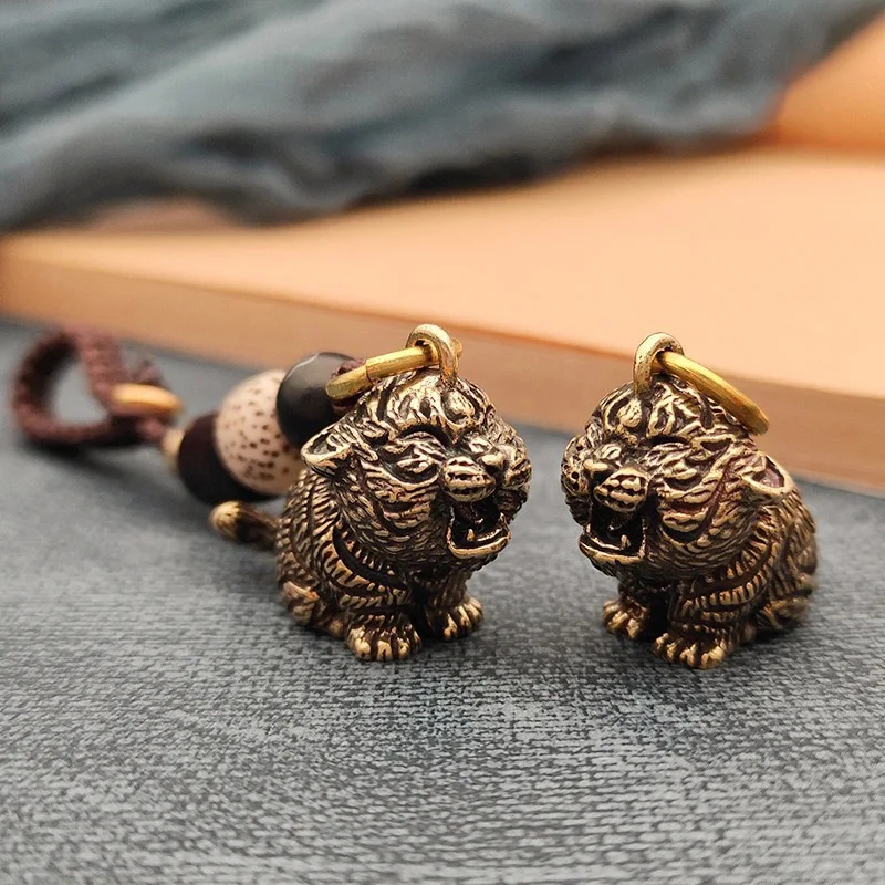 Metal Brass Tiger Key Chains DIY Hangings Jewelry Accessories Vintage Cute Animal Figurines Car Keyrings Pendants Children Gifts
Metal Brass Tiger Key Chains DIY Hangings Jewelry Accessories Vintage Cute Animal Figurines Car Keyrings Pendants Children Gifts