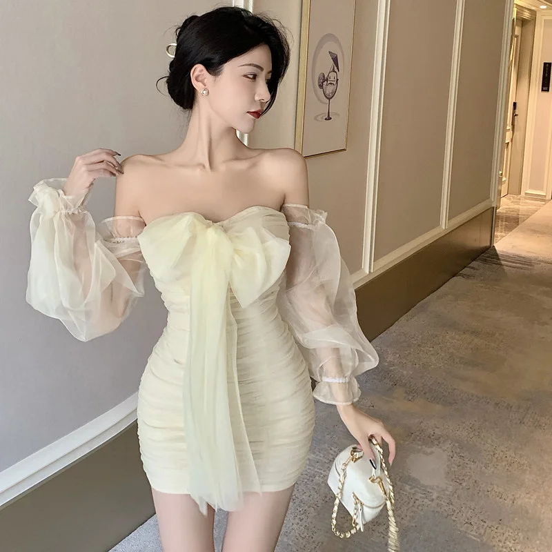 Goddess Graceful and Fashionable Mesh Lace-up Pleating Off-neck Off-shoulder Halter Long Sleeve Dress Short Hip Kio
Goddess Graceful and Fashionable Mesh Lace-up Pleating Off-neck Off-shoulder Halter Long Sleeve Dress Short Hip Kio