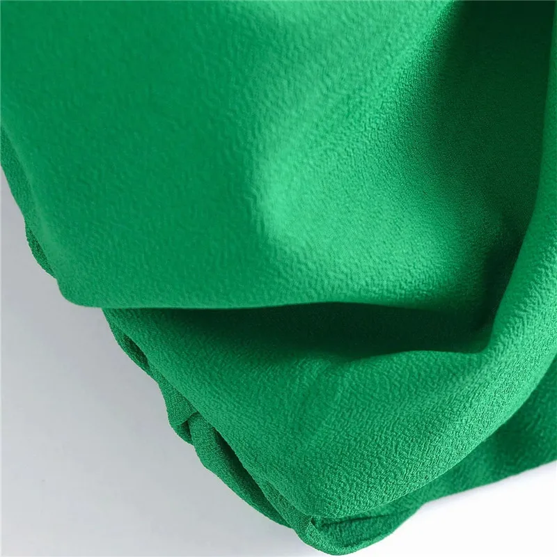 Za Top Woman Green Crop Top Female Ruched Long Sleeve Summer Blouse Women 2021 Fashion Knot Streetwear Elegant Blouses 
Za Top Woman Green Crop Top Female Ruched Long Sleeve Summer Blouse Women 2021 Fashion Knot Streetwear Elegant Blouses