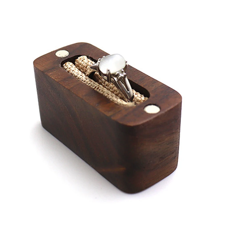 Обручальный магнитный держатель для кольца, искусственная кожа со съемной крышкой для обручального кольца в деревенском стиле из ореха, Же...
Обручальный магнитный держатель для кольца, искусственная кожа со съемной крышкой для обручального кольца в деревенском стиле из ореха, Же...