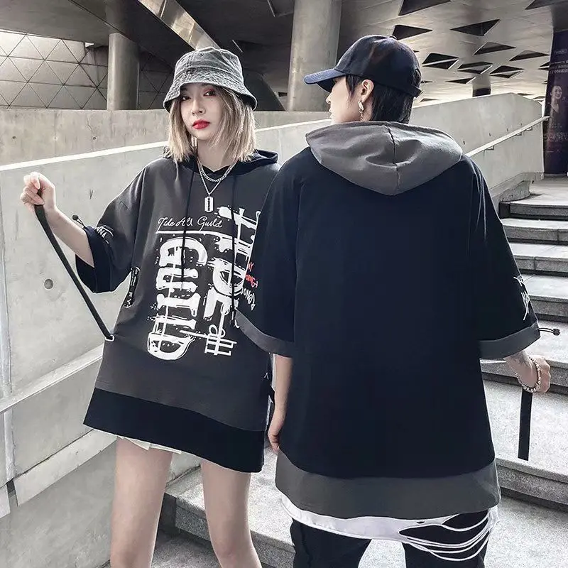Guochao Short Sleeve Fashion Brand Personality Ribbon Hooded 5-sleeve T-shirt Quality Men's Vest Bodybuliding Singlets Hip Hop
Guochao Short Sleeve Fashion Brand Personality Ribbon Hooded 5-sleeve T-shirt Quality Men's Vest Bodybuliding Singlets Hip Hop