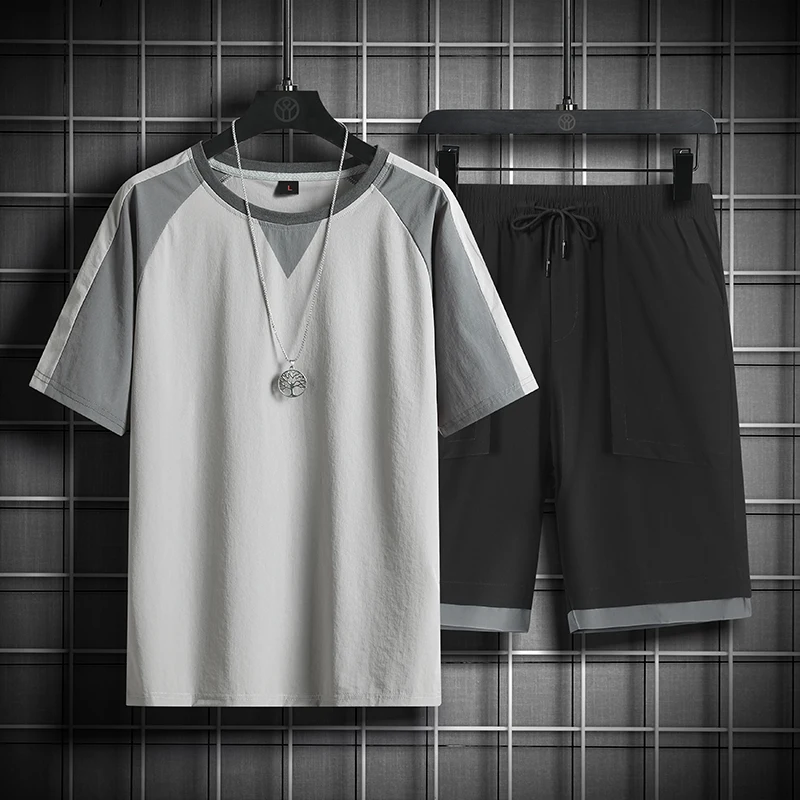 2021 Mens Summer Sets Short Sleeve Tshirt+Shorts Set Casual 2PCS Men Sportswear Sweatsuit Jogging Set Breathable Quick-dry Set
2021 Mens Summer Sets Short Sleeve Tshirt+Shorts Set Casual 2PCS Men Sportswear Sweatsuit Jogging Set Breathable Quick-dry Set