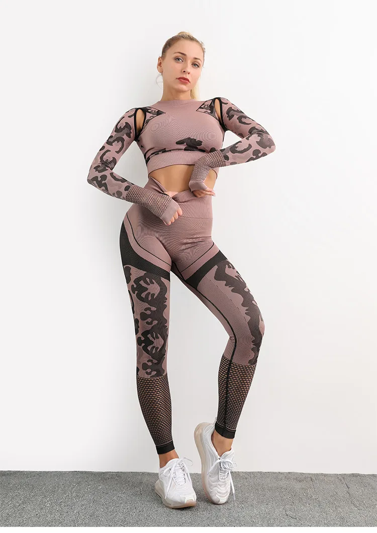 2pcs Camouflage Hollow Out Yoga Set Seamless Long Sleeved Yoga Shirt With High Waist Women Leggings Hip Lift Pants For Fitness
2pcs Camouflage Hollow Out Yoga Set Seamless Long Sleeved Yoga Shirt With High Waist Women Leggings Hip Lift Pants For Fitness