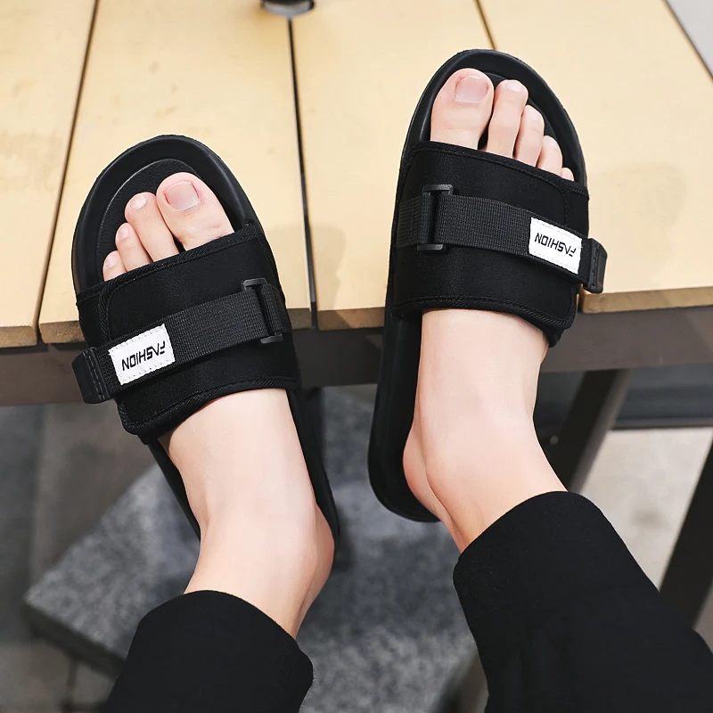 New Style Men's Slippers Plus Size 37-46 Summer Outdoor/indoor Breathable Non-slip Slides Soft Light Casual Shoes Men's sandals
New Style Men's Slippers Plus Size 37-46 Summer Outdoor/indoor Breathable Non-slip Slides Soft Light Casual Shoes Men's sandals